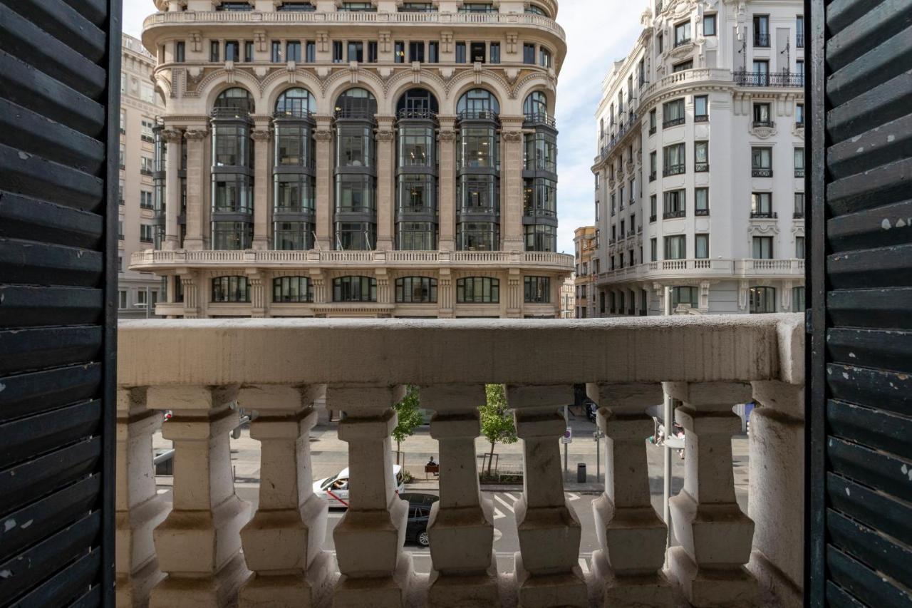 Petit Palace Triball Madrid Exterior photo