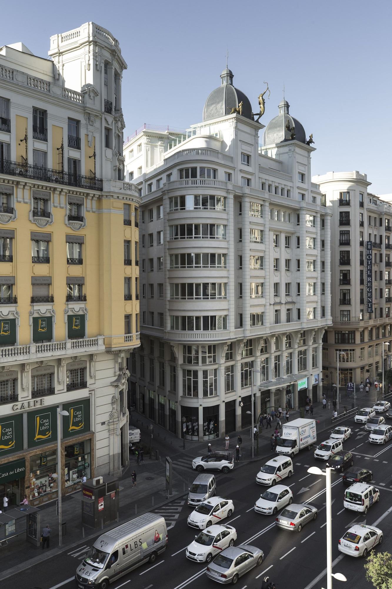 Petit Palace Triball Madrid Exterior photo