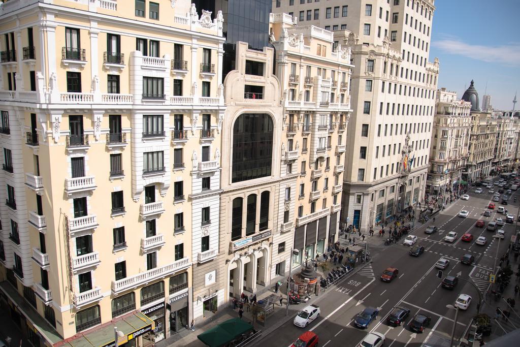 Petit Palace Triball Madrid Exterior photo